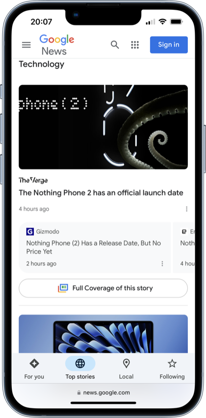App de Google News en un teléfono mostrando una noticia de tecnología